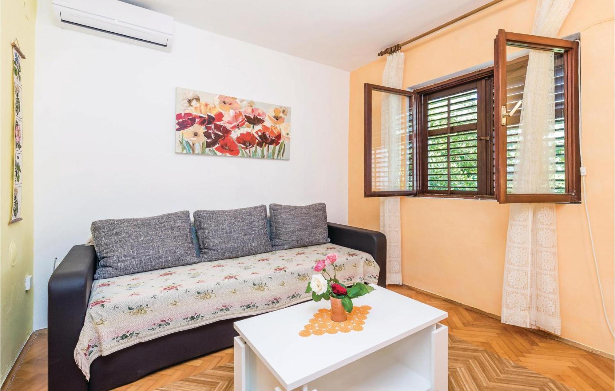 Stunning Apartment In Barbat-Rab With Wifi Barbat na Rabu 外观 照片